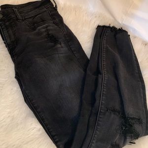 Black ripped American eagle jeggings!